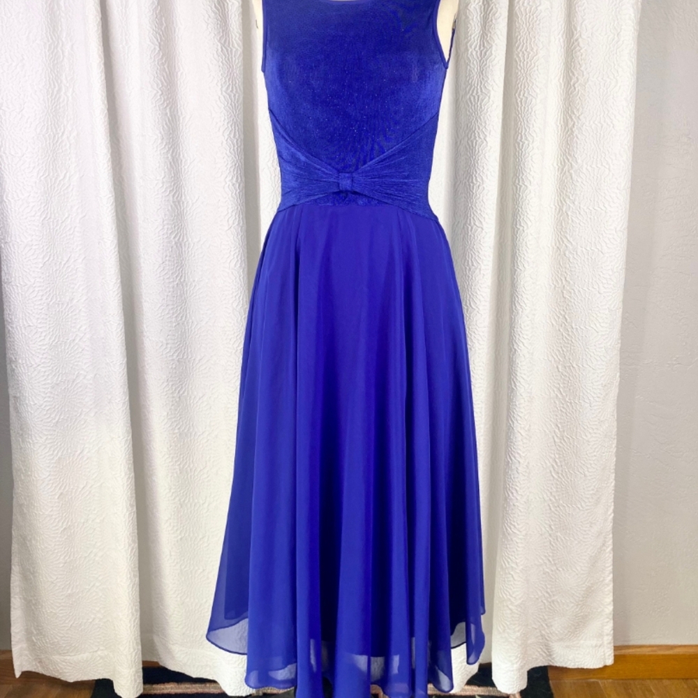 Vintage 1980's Scott Mcclintock Elegant Blue Sleeveless Dress